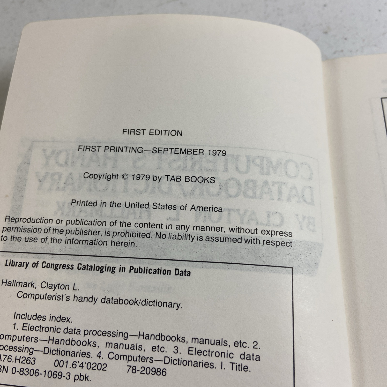 Computerist’s Handy Databook/Dictionary Clayton Hallmark 96 Pages VTG