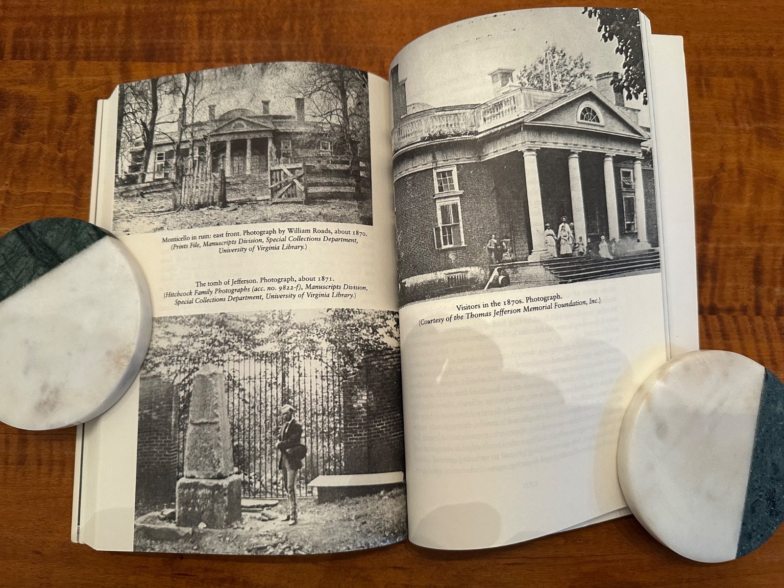 Visitors to Monticello – Paperback By Peterson, Merrill D. – VERY GOOD