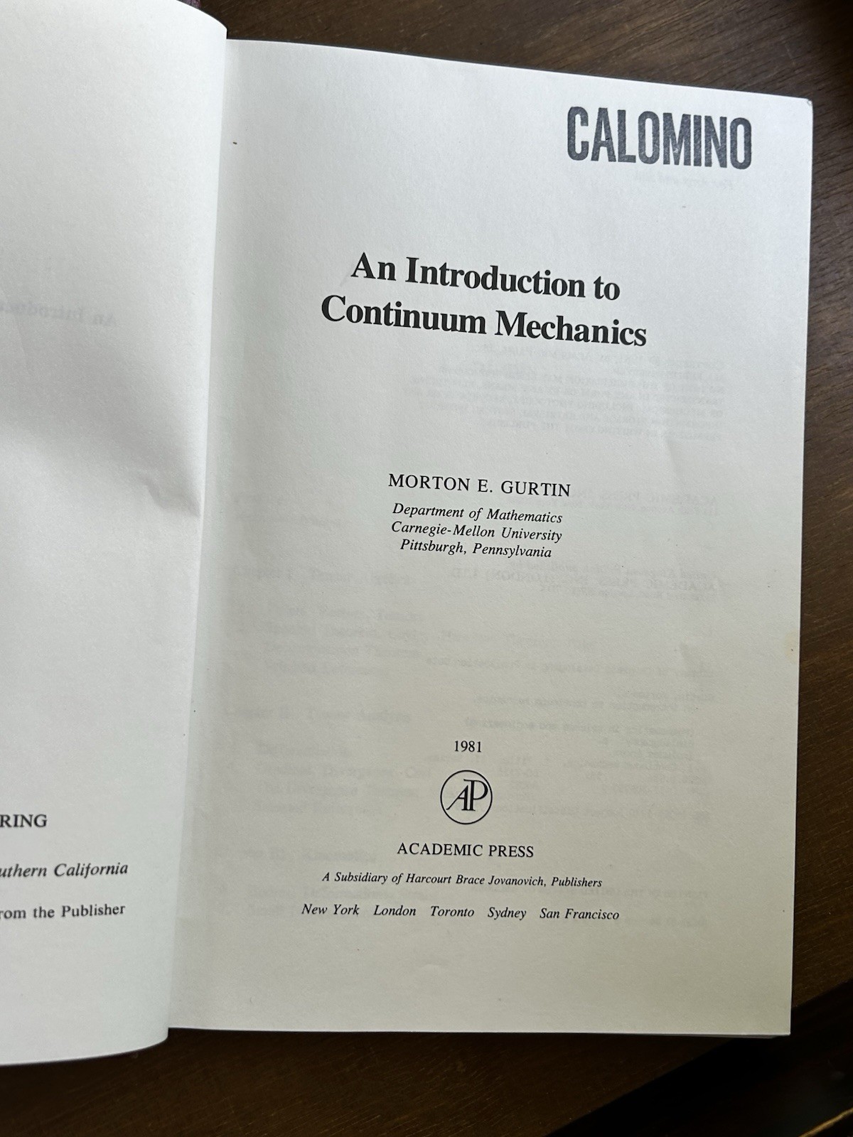 An Introduction to Continuum Mechanics Gurtin 1981 Academic Press Vol 158