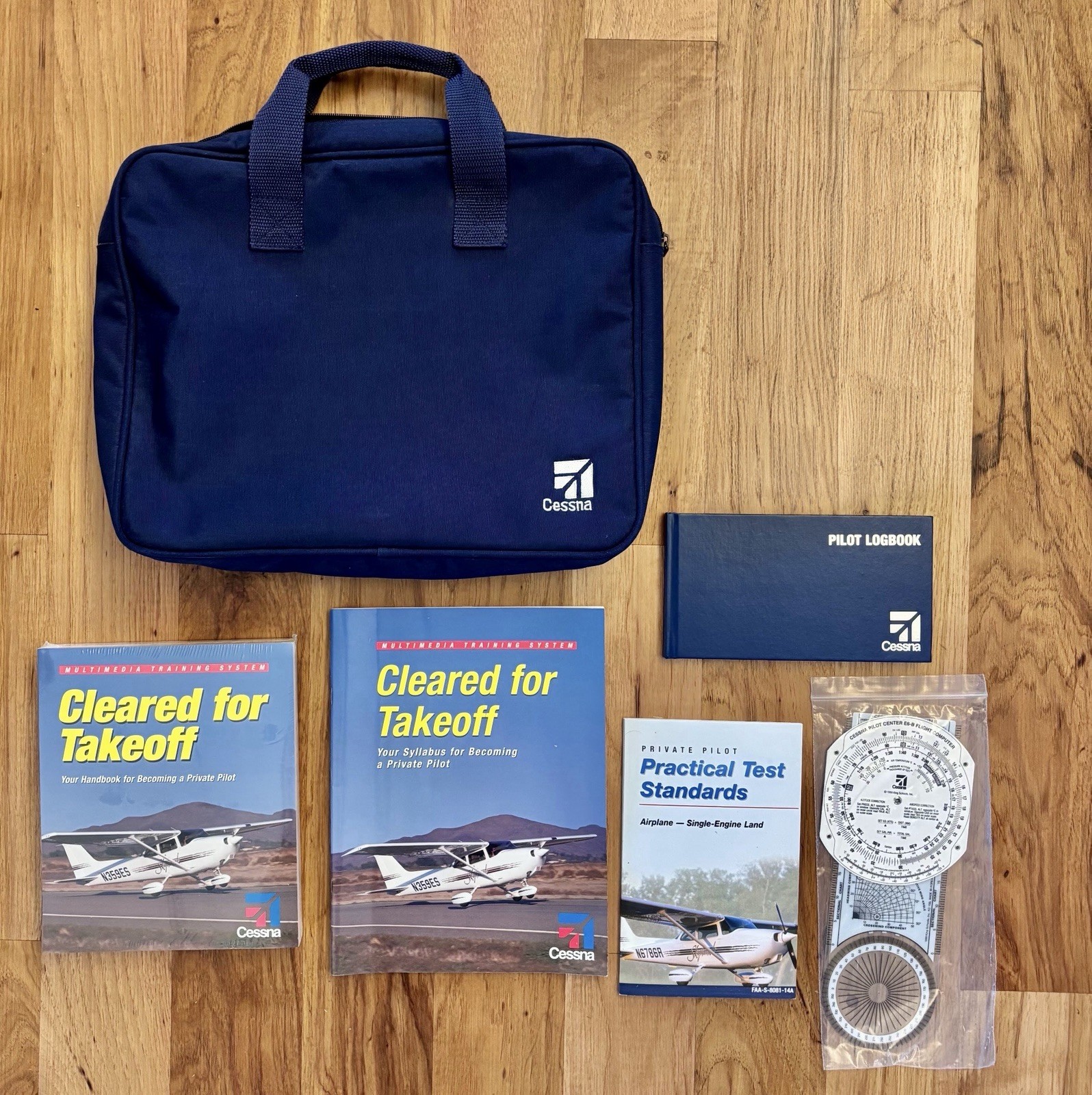 Cessna Cleared for Takeoff Private Pilot Training Kit Lot Logbook E6B w/Bag