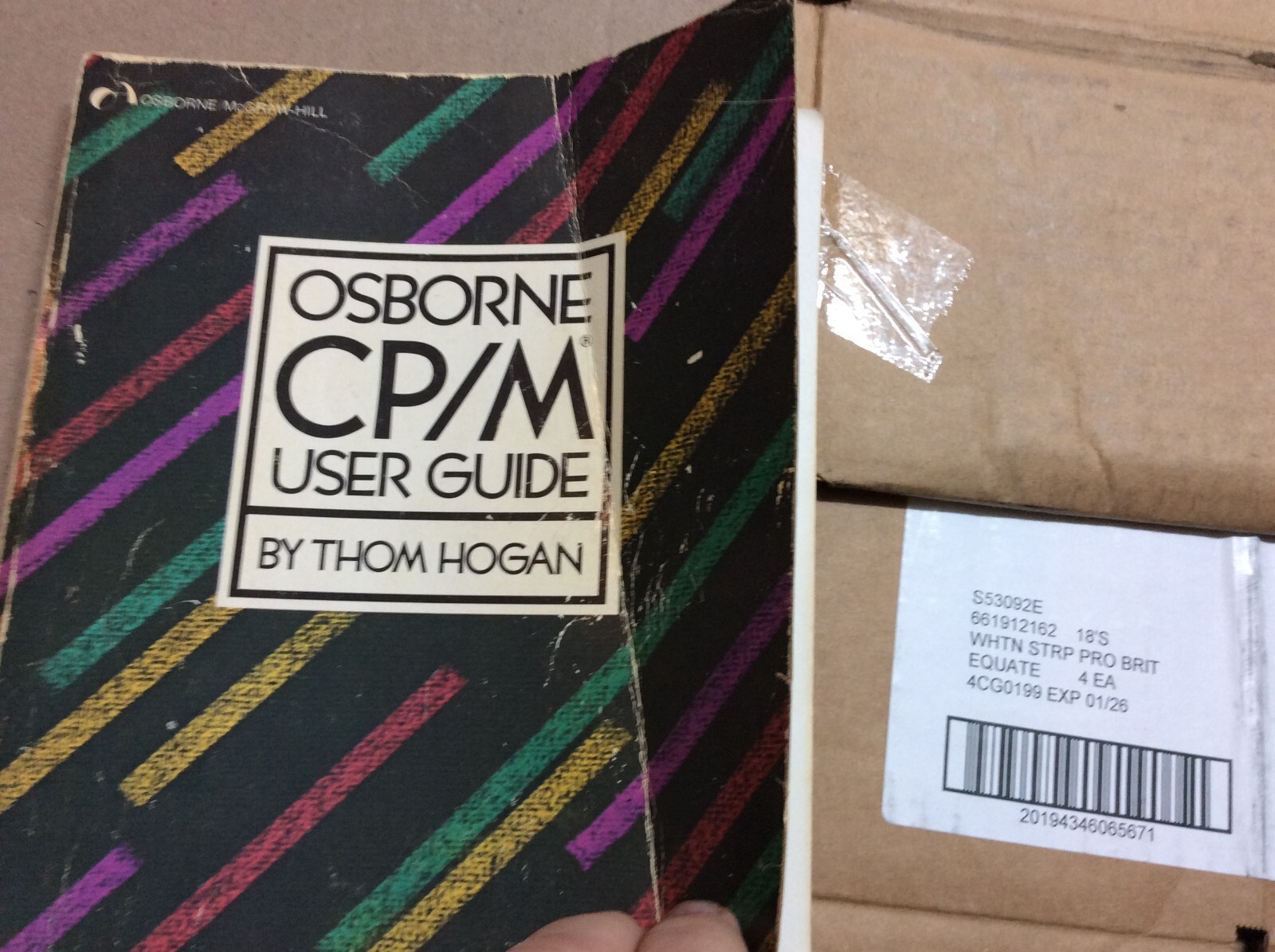 Vintage Osborne CP/M User Guide by Thom Hogan 1981