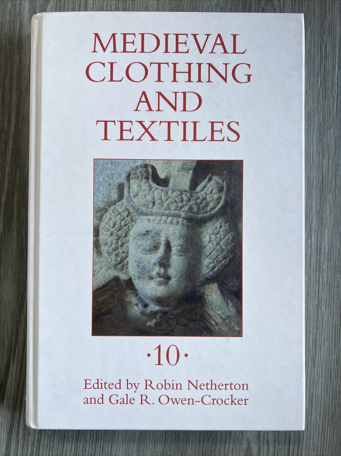 Medieval Clothing and Textiles Ser.: Medieval Clothing and Textiles 10 by…