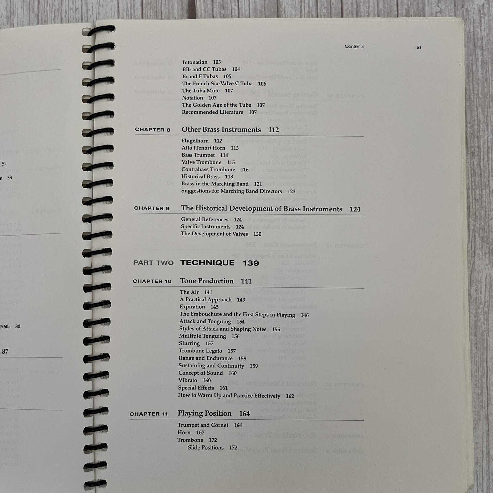 Complete Guide to Brass : Instruments and Technique by Scott Whitener with CD