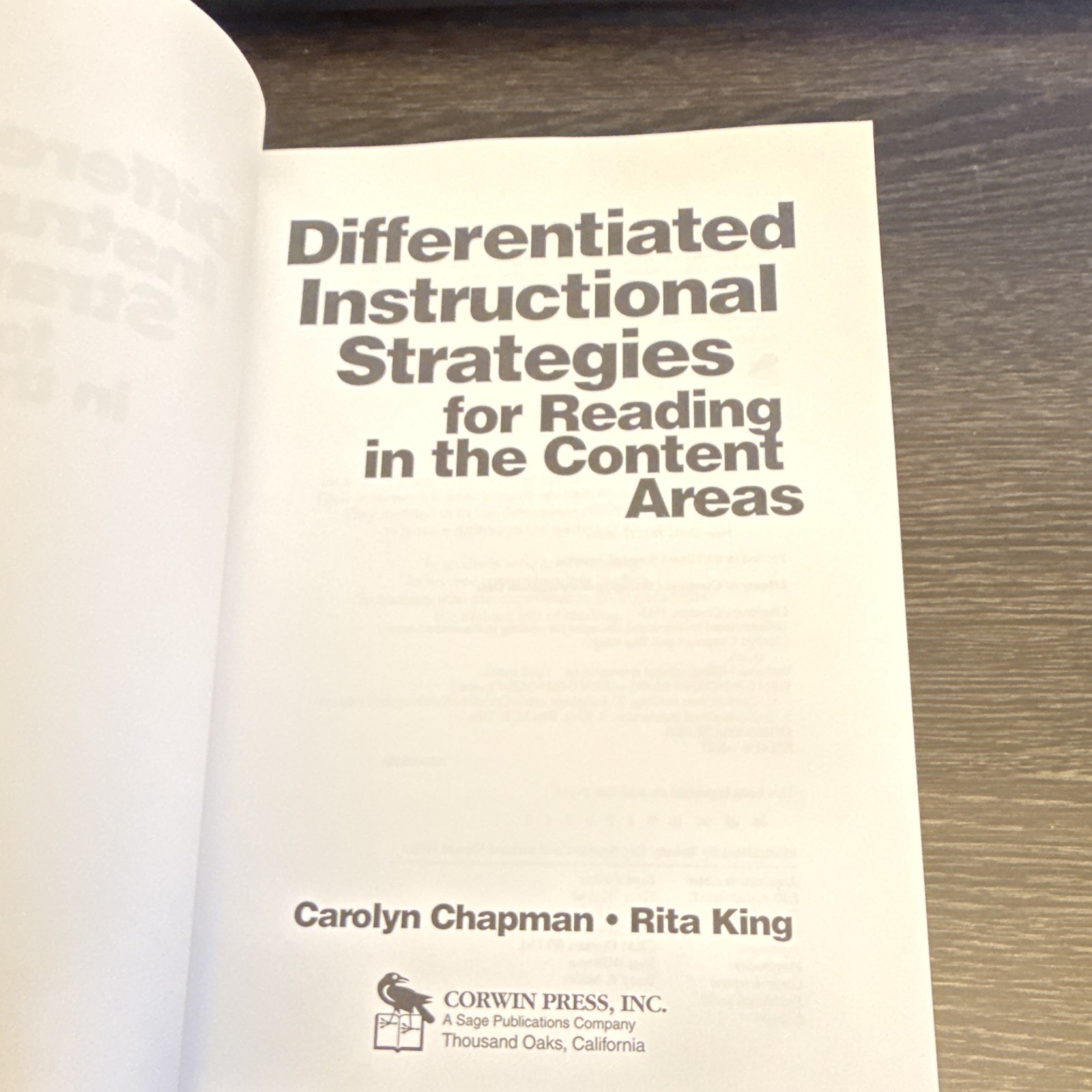Corwin Differentiated Instructional Strategies Reading Content Areas PB 2001