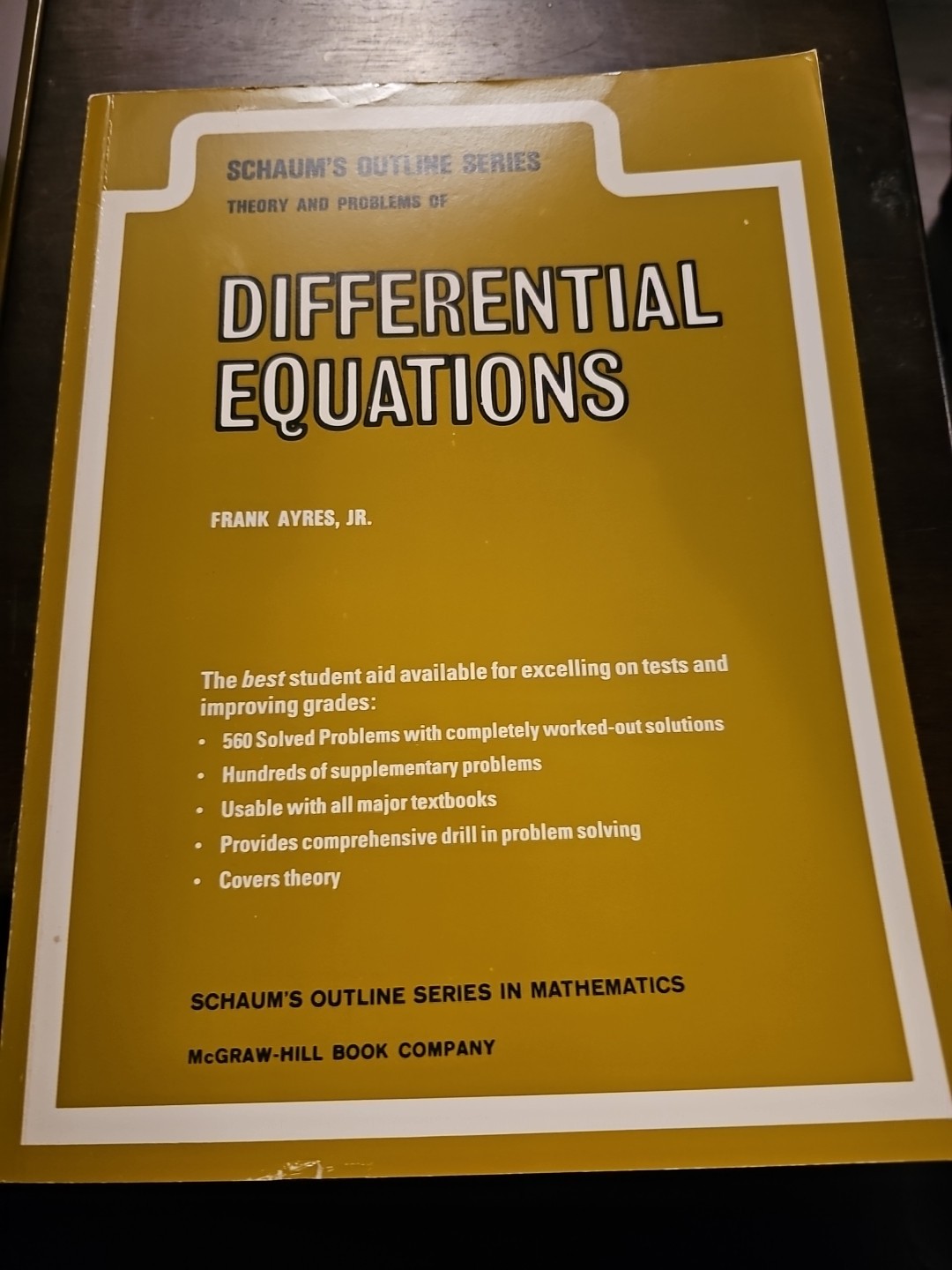 Schaum’s Outline Ser.: Differential Equations by Frank Ayres Jr. (1952, Trade…