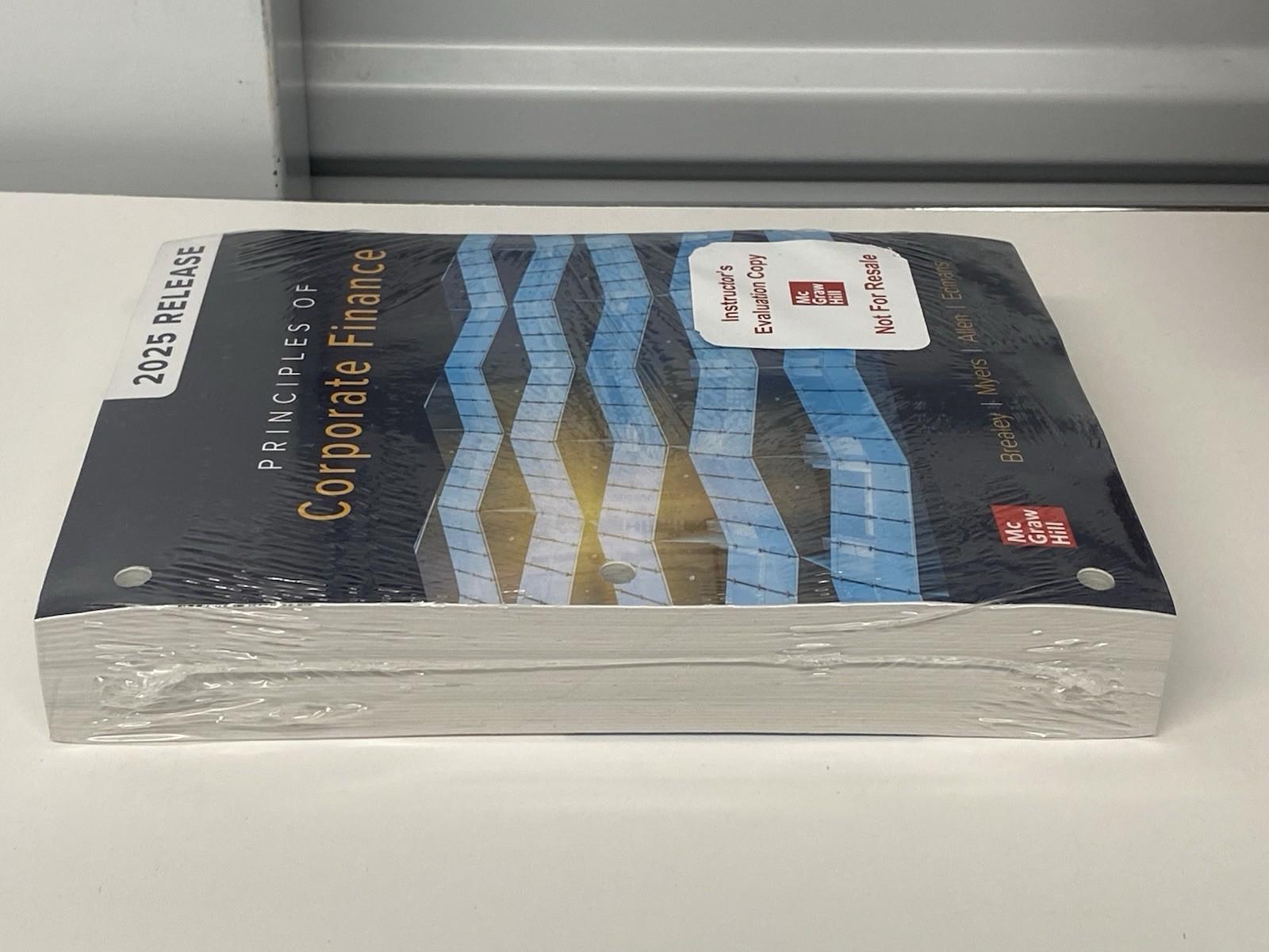 LOOSE-LEAF FOR PRINCIPLES OF CORPORATE FINANCE 2025 RELEASE NEW & SEALED