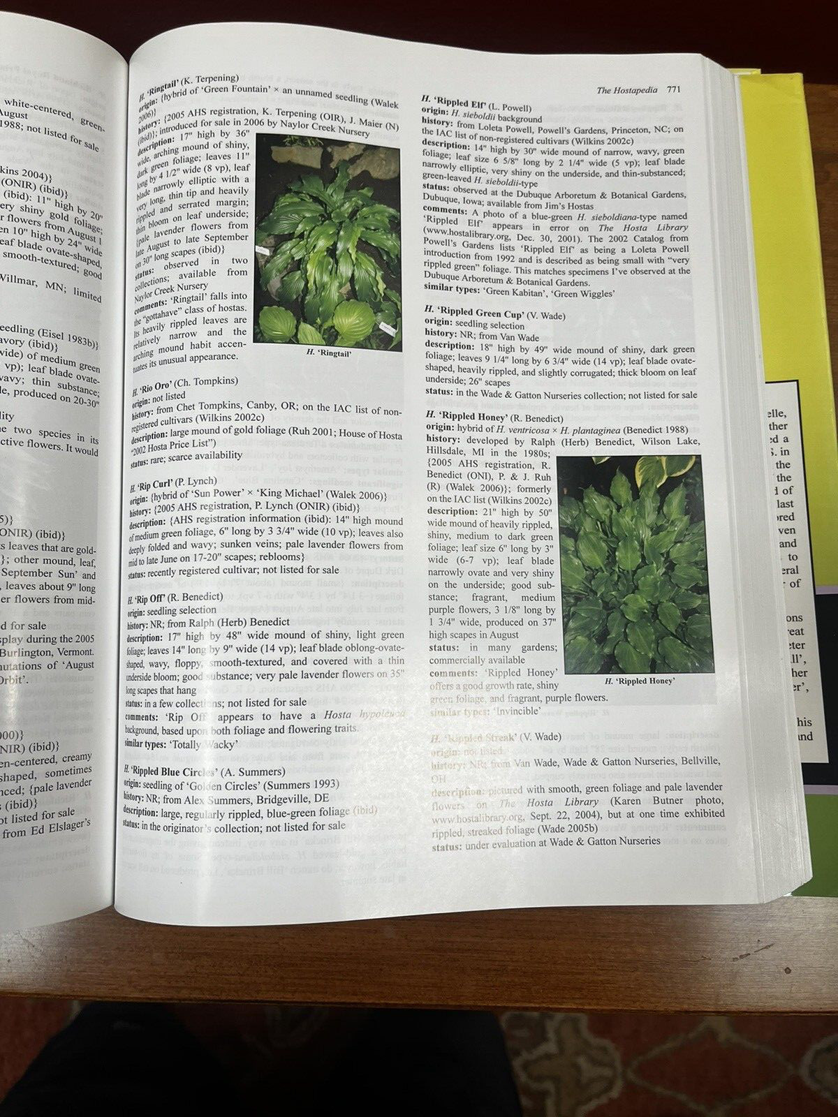 The Hostapedia: An Encyclopedia of Hostas by Mark R. Zilis