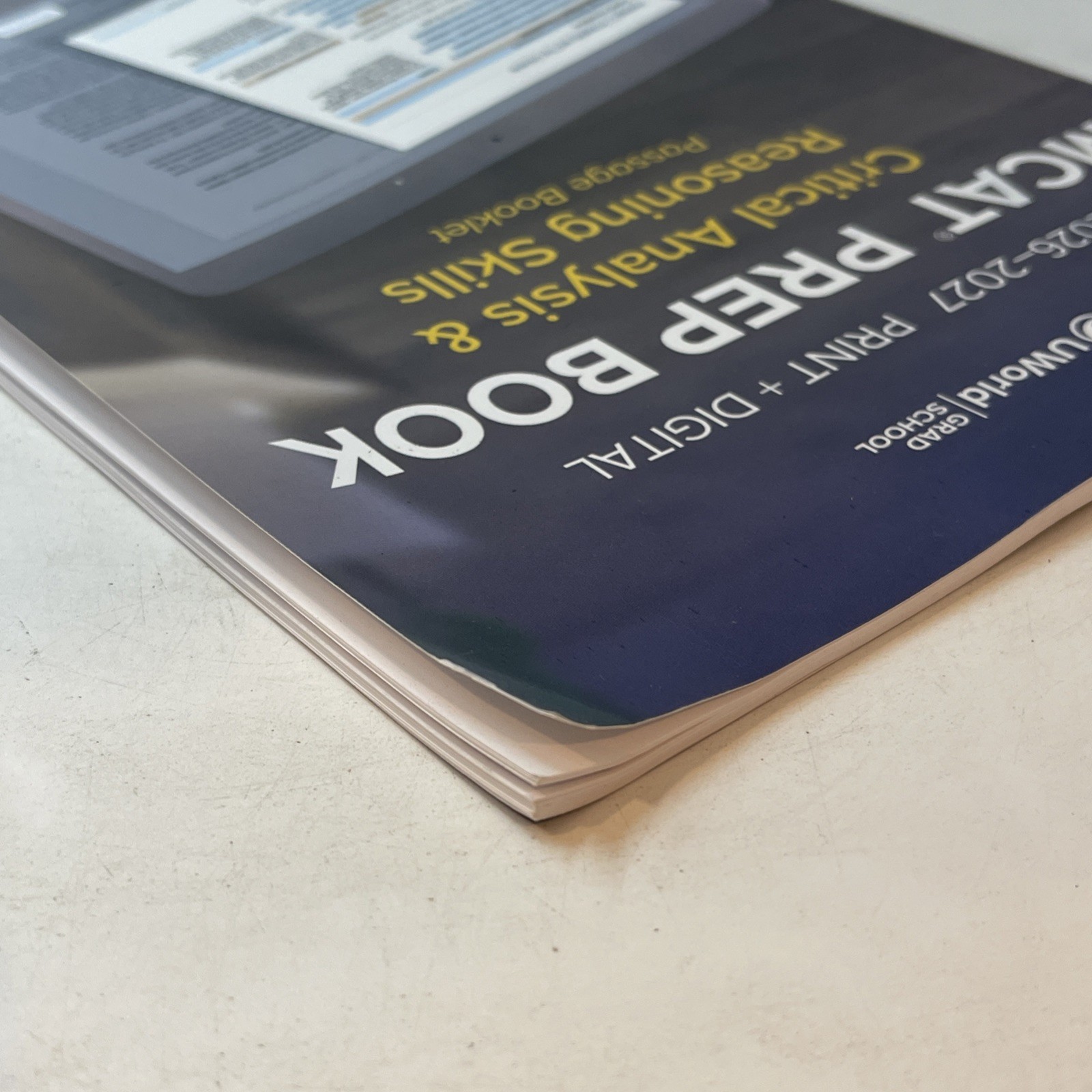 UWorld (GRAD SCHOOL) – MCAT Prep Book – 2026-2027 (Passage Booklet)
